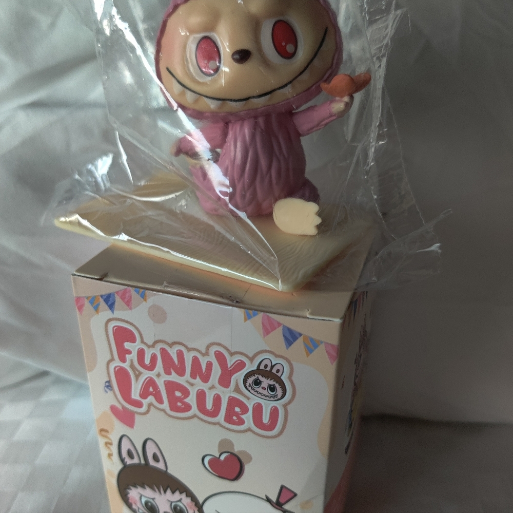 Labubu Monster - Picture 2 of 4